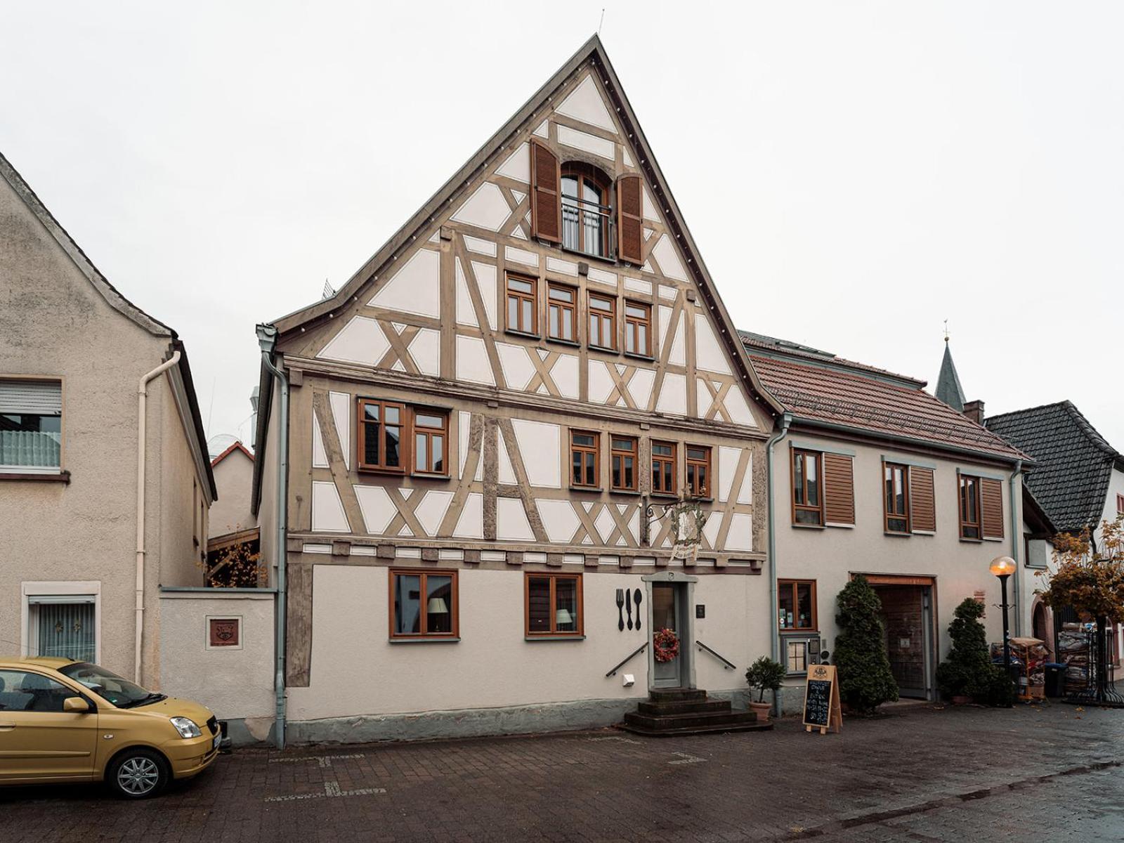 Landgasthof Zum Hasen Kleinwallstadt Exterior foto